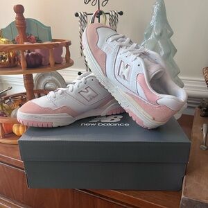 New Balance 550 8.5W/7Y Blush Pink and White Sneakers